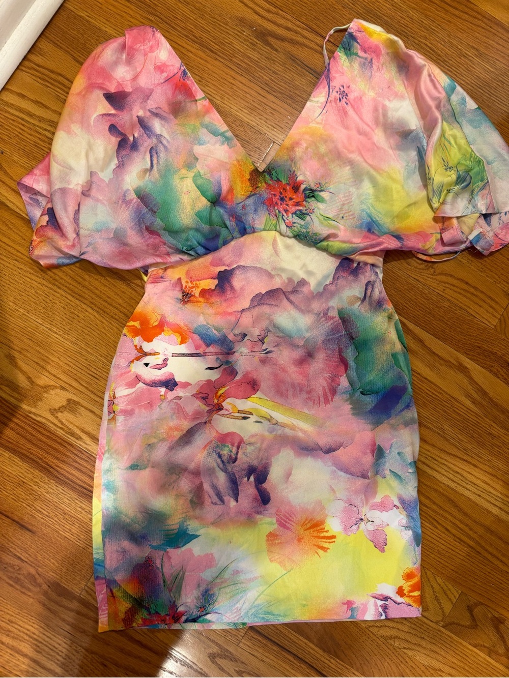Aidan Mattox Floral Watercolor V-Neck Mini Dress in Multicolor size 2